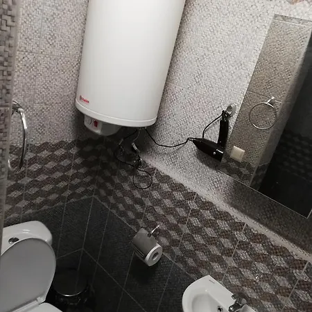 منزل للإقامة Studio Bonbon نيسيبار