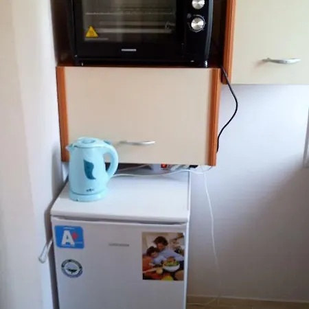 Studio Bonbon נסבר